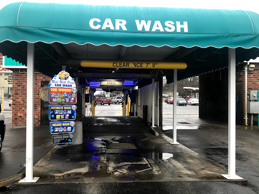 Ride with Pride Carwash 10 en Wilkesboro