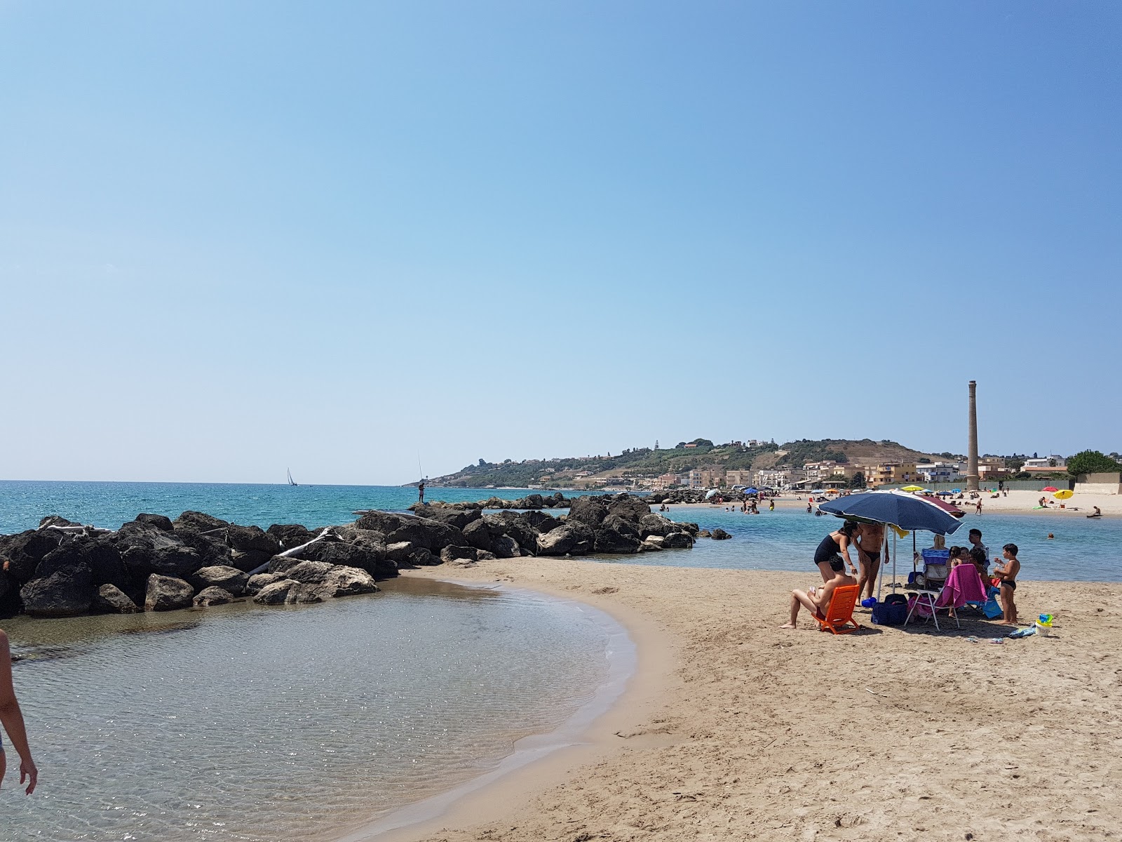 Tonnara beach的照片 带有细腻的米色沙子表面