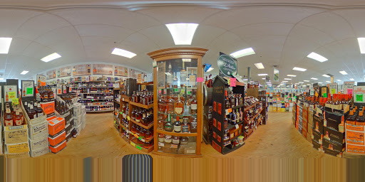 Liquor Store «Edgewater Liquors», reviews and photos, 54 W Central Ave, Edgewater, MD 21037, USA