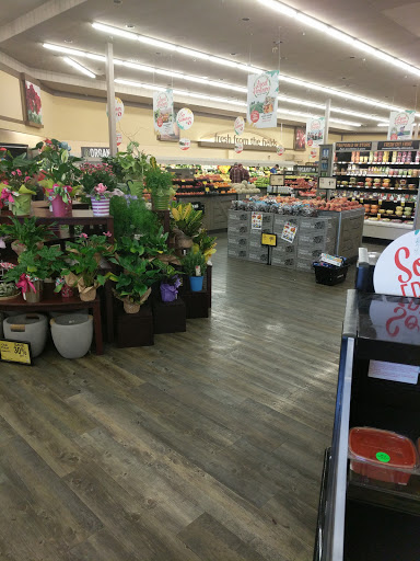 Grocery Store «Safeway», reviews and photos, 3800 W 44th Ave, Denver, CO 80211, USA