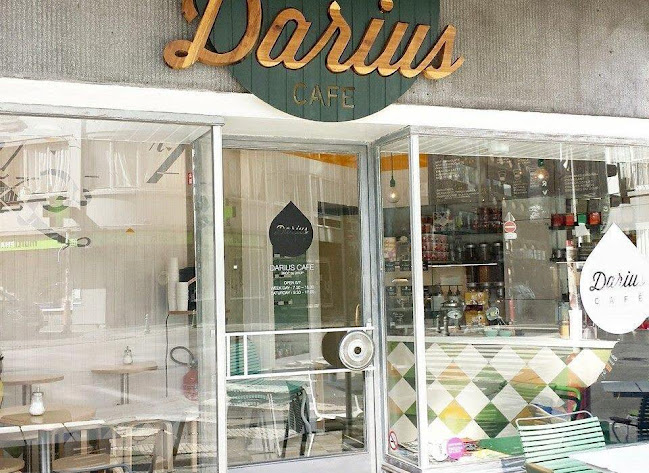 Darius Café