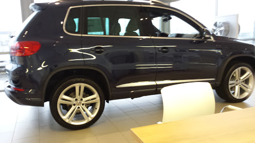 Car Dealer «Vyletel Volkswagen Buick GMC», reviews and photos, 40555 Van Dyke, Sterling Heights, MI 48313, USA