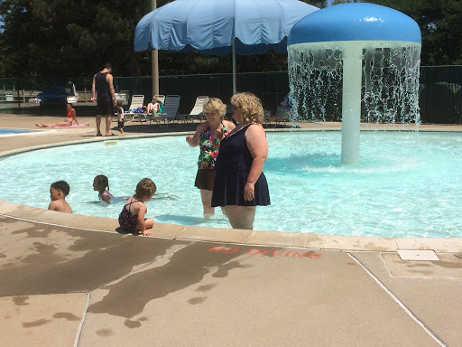 Park «Lake Front Park», reviews and photos, 23000 Jefferson Ave, St Clair Shores, MI 48080, USA