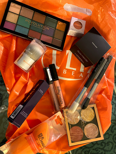 Hair Salon «Ulta Beauty», reviews and photos, 103 N Cattlemen Rd, Sarasota, FL 34232, USA