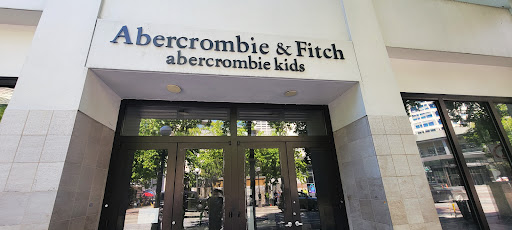 Abercrombie & Fitch, 1531 4th Ave, Seattle, WA 98101, USA, 