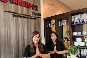 Youngfa Salon Surabaya (Manukan Tama *Belakang Holland* ) image