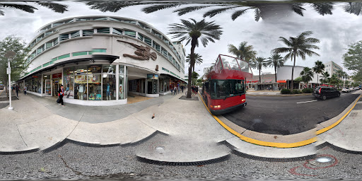 Bus Tour Agency «Miami Double Decker», reviews and photos, 303 Lincoln Rd, Miami Beach, FL 33139, USA