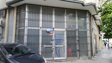 SENIOTIL S.L. LABORATORIO DENTAL