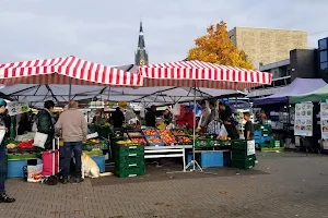 Saturday Market image