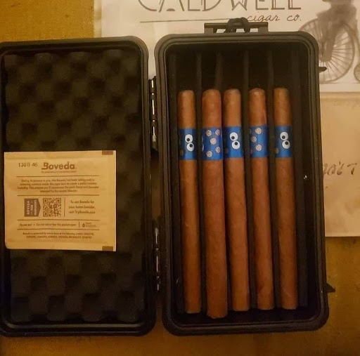 Cigar Shop «Cigar Art», reviews and photos, 504 N Bishop Ave, Dallas, TX 75208, USA