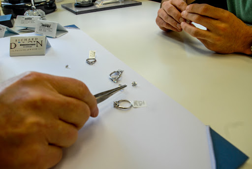 Jeweler «Richard Dolgin Private Jeweler», reviews and photos, 4901 W 119th St, Overland Park, KS 66209, USA