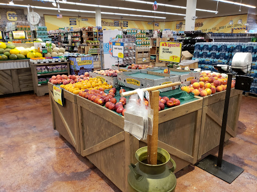 Grocery Store «Fresh Thyme Farmers Market- 82nd», reviews and photos, 4225 E 82nd St, Indianapolis, IN 46250, USA