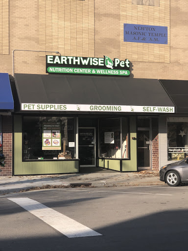 EarthWise Pet Supply & Grooming Newton