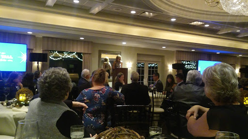 Country Club «Oak Park Country Club», reviews and photos, 2001 Thatcher Ave, River Grove, IL 60171, USA