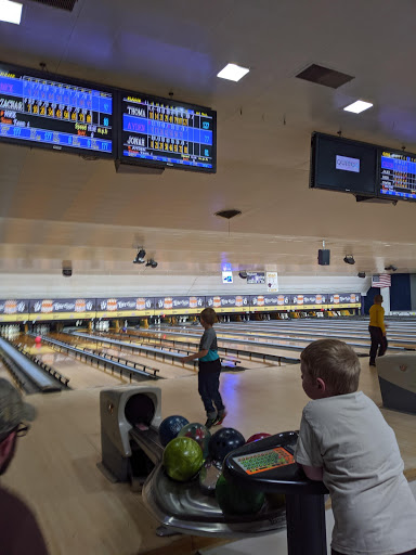Bowling Alley «Skylane Bowling», reviews and photos, 8311 Windham St, Garrettsville, OH 44231, USA