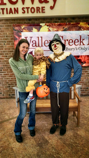 Shopping Mall «Valley Creek Mall», reviews and photos, 1750 Weir Dr, St Paul, MN 55125, USA