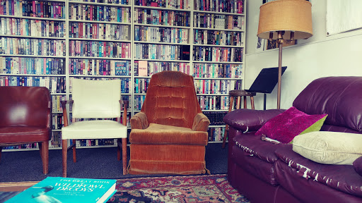 Used Book Store «Lucky Dog Books», reviews and photos, 911 W Jefferson Blvd, Dallas, TX 75208, USA