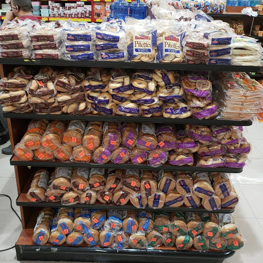 Supermarket «Food Fair La Gran Marqueta», reviews and photos, 946 Market St, Paterson, NJ 07513, USA