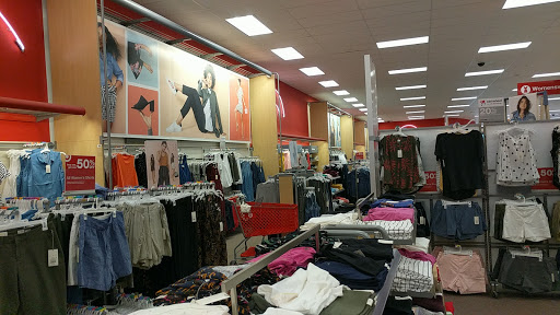 Department Store «Target», reviews and photos, 200 Glynn Isle, Brunswick, GA 31525, USA