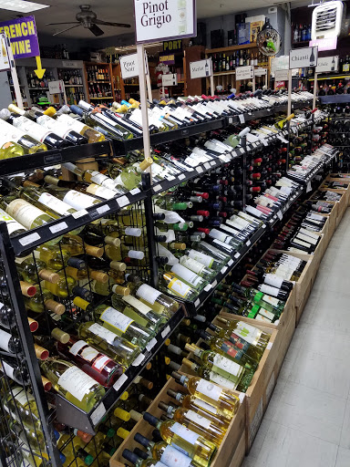 Liquor Store «Queensbury Wine & Liquor», reviews and photos, 11224 Queens Blvd, Forest Hills, NY 11375, USA