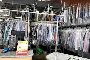 CD One Price Cleaners image