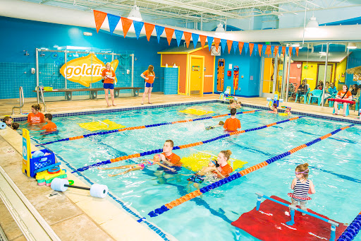 Clases natacion niños Mineápolis