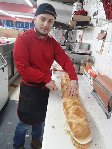 Grocery Store «Marlboro Market», reviews and photos, 29 Western Ave, Marlboro, NY 12542, USA