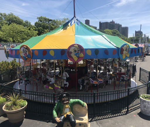 Amusement Park «Adventurers Amusement Park», reviews and photos, 1824 Shore Pkwy, Brooklyn, NY 11214, USA