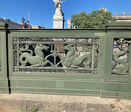 Schloss Bridge photo