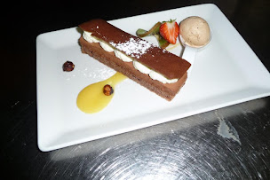 Photo n°60 de Restaurant La Vieille Braise à Lanvallay ()