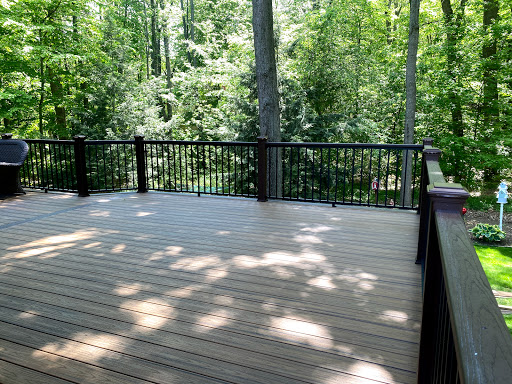 Fence Contractor «Decks Unlimited», reviews and photos, 12372 Fort St, Southgate, MI 48195, USA