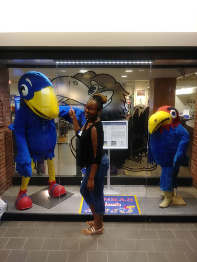 Book Store «KU Bookstore», reviews and photos, 1301 Jayhawk Blvd, Lawrence, KS 66045, USA