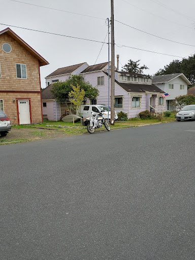 Grocery Store «C&K Market», reviews and photos, 231 US-101, Yachats, OR 97498, USA