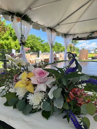 Florist «Kremp Florist», reviews and photos, 220 Davisville Rd, Willow Grove, PA 19090, USA