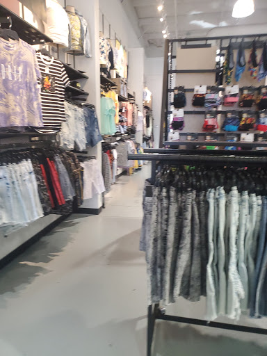 Clothing Store «rue21», reviews and photos, 4015 S Interstate Hwy 35 #328, San Marcos, TX 78666, USA