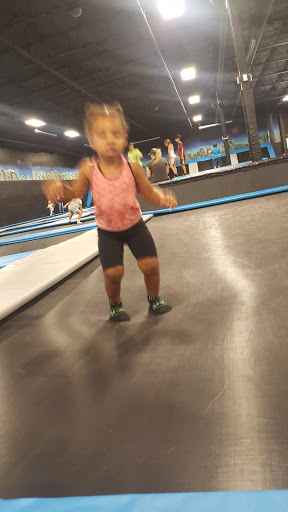 Amusement Center «Elevate Trampoline Park», reviews and photos, 701 N 137th Ave, Goodyear, AZ 85338, USA