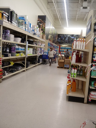 Pet Supply Store «PetSmart», reviews and photos, 1520 Pleasant Valley Rd, Manchester, CT 06042, USA