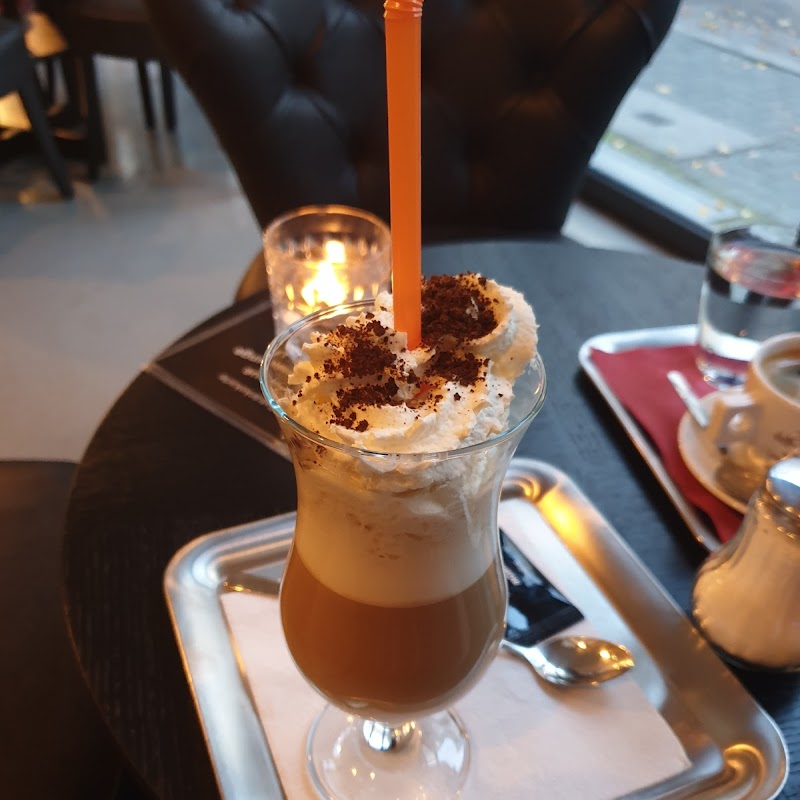 Café Bar BOUTIQUE