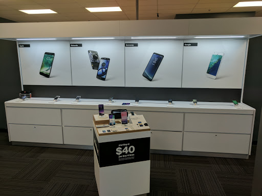 Cell Phone Store «Verizon Authorized Retailer, TCC», reviews and photos, 7727 Glenlivet Dr W, Fogelsville, PA 18051, USA