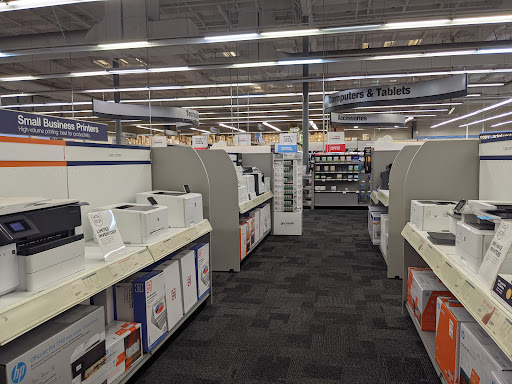 Office Supply Store «Staples», reviews and photos, 20830 Stevens Creek Blvd, Cupertino, CA 95014, USA