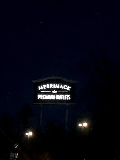 Clothing Store «Under Armour Factory House», reviews and photos, 80 Premium Outlets Blvd #507, Merrimack, NH 03054, USA