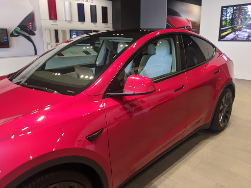 Tesla in 165B1A, Scottsdale, Arizona - Zaubee