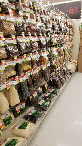 Grocery Store «Jewel-Osco», reviews and photos, 7122 W 40th St, Berwyn, IL 60402, USA