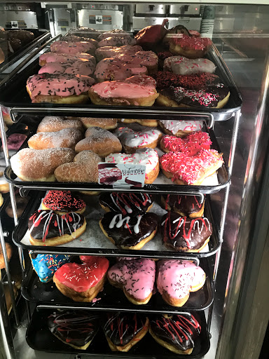 Donut Shop «Yum Yum Donuts», reviews and photos, 5454 Orangethorpe Ave, La Palma, CA 90623, USA