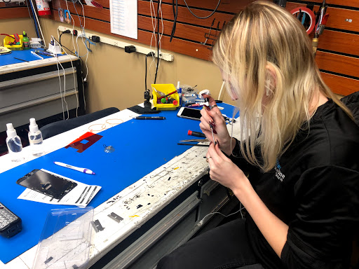 Cellular & Laptop Repair Centers image