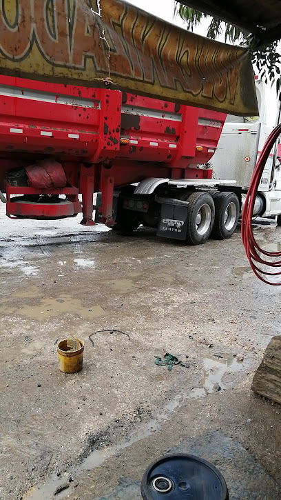 Vulcanizadora Chivano - Taller de reparación de automóviles en Zacualtipán, Hidalgo, México