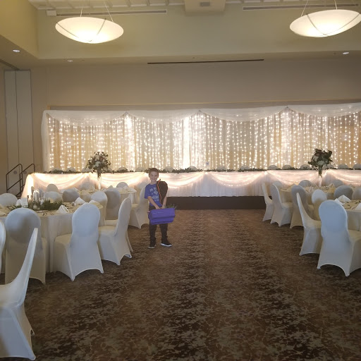 Bowling Alley «Creslanes Bowling», reviews and photos, 255 S Main St, Dubuque, IA 52003, USA