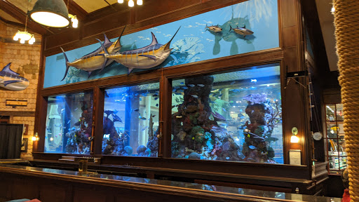 Sporting Goods Store «Bass Pro Shops», reviews and photos, 10040 Gulf Center Dr, Fort Myers, FL 33913, USA