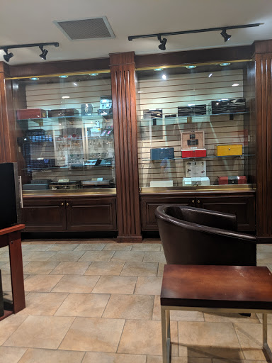 Tobacco Shop «Club Humidor-Huebner», reviews and photos, 12003 Huebner Rd, San Antonio, TX 78230, USA