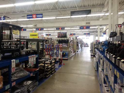 Hardware Store «Harbor Freight Tools», reviews and photos, 4646 Great Northern Blvd, North Olmsted, OH 44070, USA